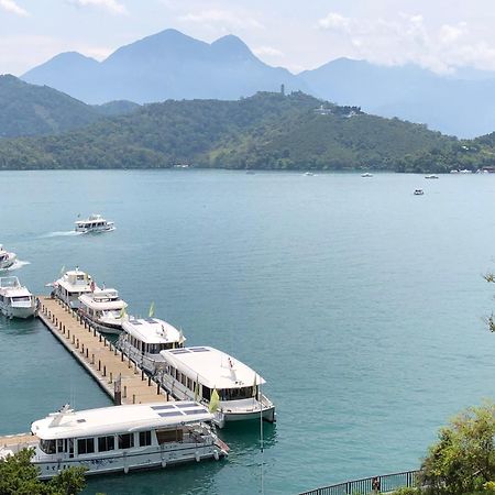 Sun Moon Lake Long Xing Homestay Yuchi Ngoại thất bức ảnh