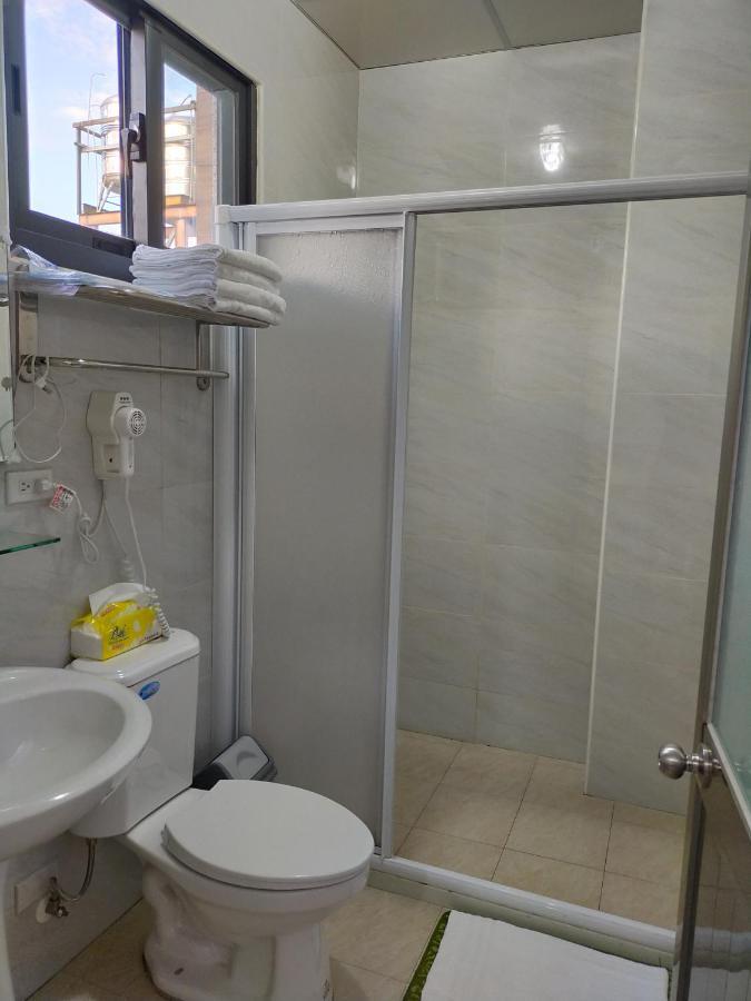 Sun Moon Lake Long Xing Homestay Yuchi Ngoại thất bức ảnh
