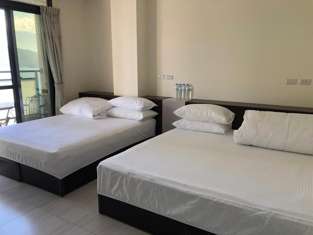 Sun Moon Lake Long Xing Homestay Yuchi Ngoại thất bức ảnh