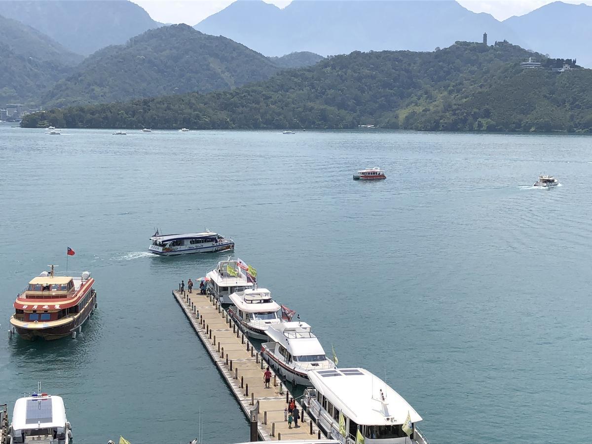 Sun Moon Lake Long Xing Homestay Yuchi Ngoại thất bức ảnh